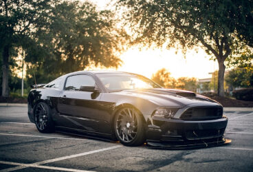 Get Professional Tips on How to Take the Best Pictures of Your Car